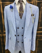 Licht blauw pak